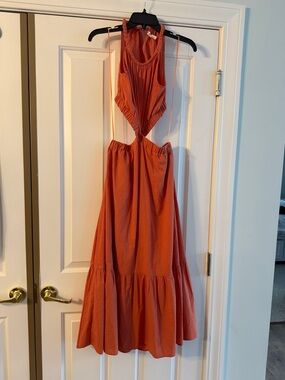 Sleeveless Cutout Maxi Dress in Rust